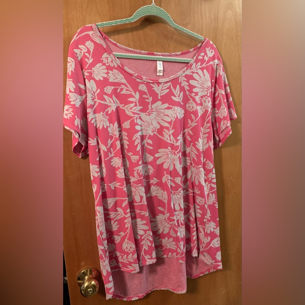 LulaRoe tops
